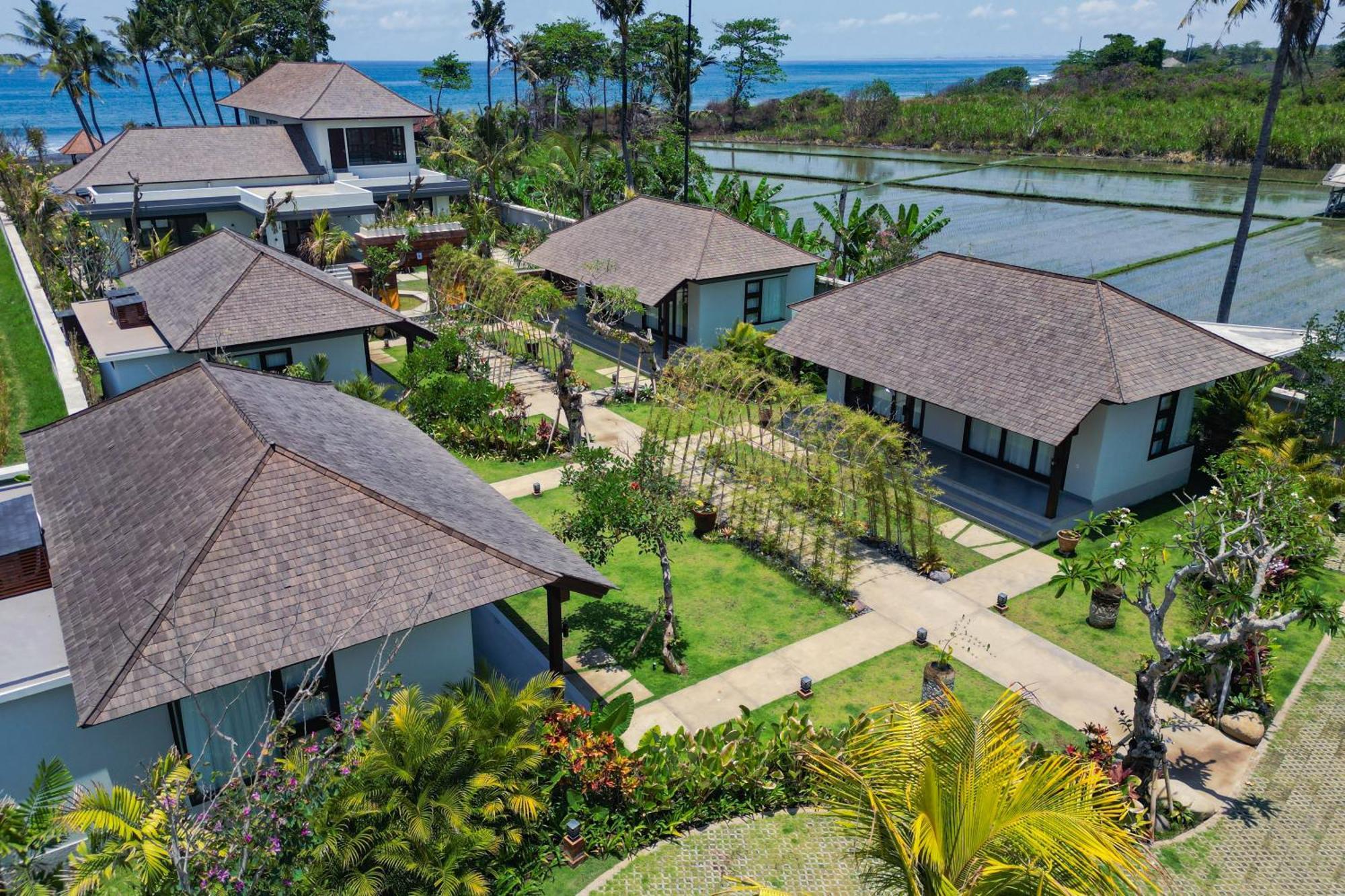 K Ko Surf Village At Keramas Lebih Bagian luar foto