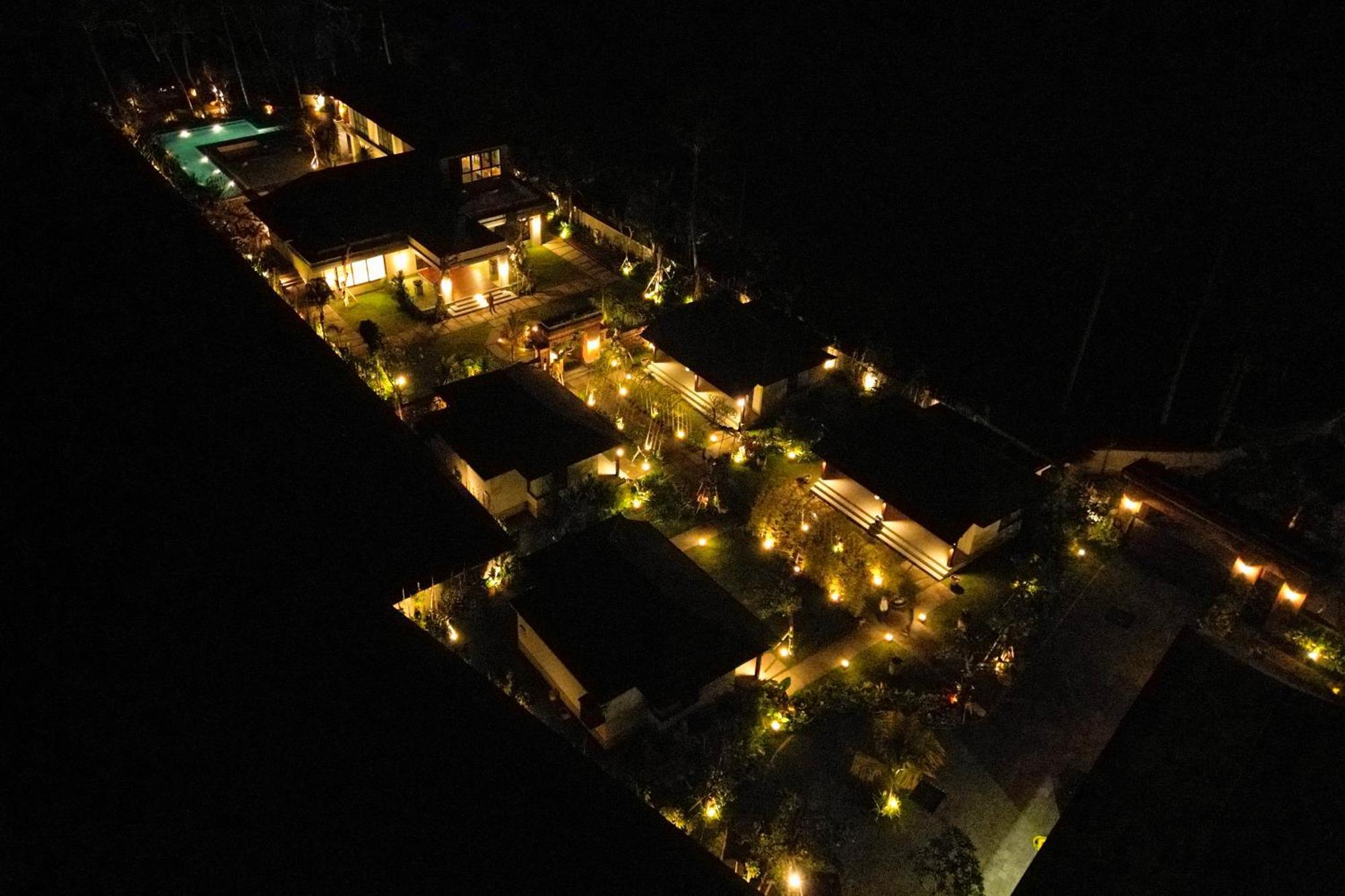 K Ko Surf Village At Keramas Lebih Bagian luar foto