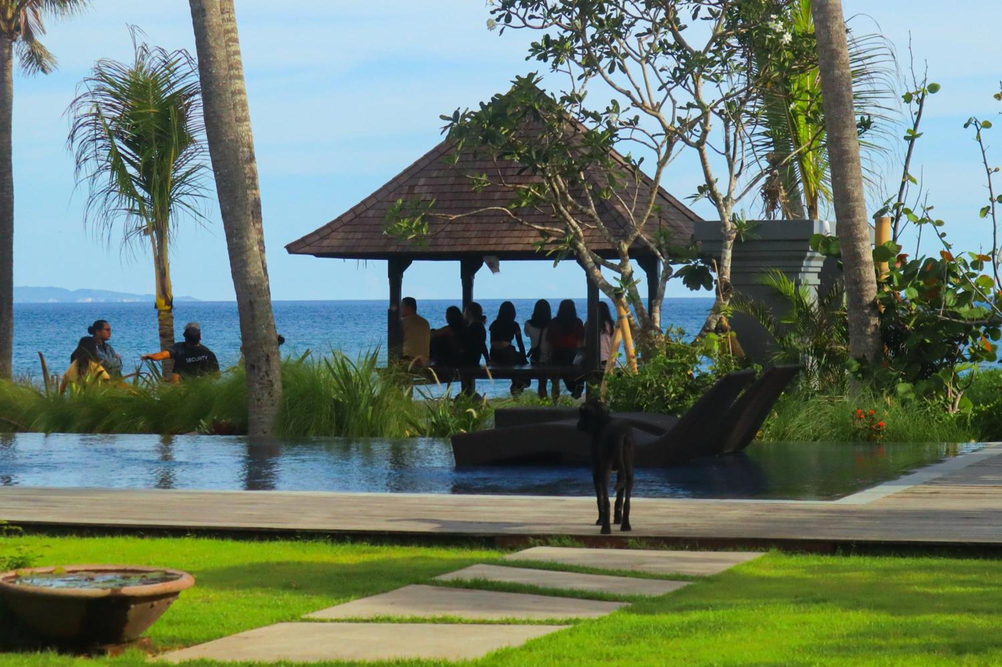 K Ko Surf Village At Keramas Lebih Bagian luar foto